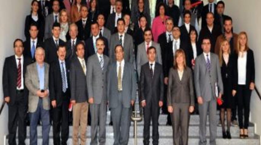 Kiraz, &ldquo;proje &Uuml;retemezsek, Aydın&rsquo;ımızın Hayalleri G&ouml;m&uuml;l&uuml;r Gider&rdquo;