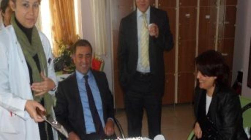 &Ouml;ğretmen, Veli Ve &Ouml;ğrenci Dayanışması