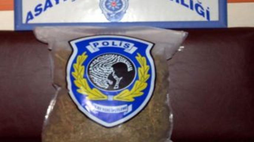 Adıyaman'da 100 Gram Esrar Ele Ge&ccedil;irildi