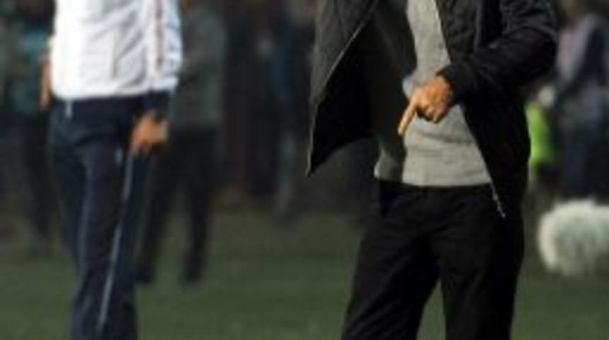 Şenol G&uuml;neş: &ldquo;elimizdeki Oyuncularla Yaşamayı Bilmeliyiz&rdquo;