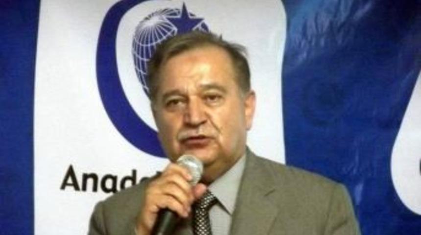 Aky&uuml;z, &ldquo;baş&ouml;rt&uuml;s&uuml; T&uuml;m Okullar İ&ccedil;in Serbest Olmalı&rdquo;