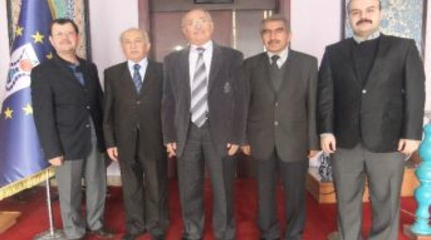 İhlas Evleri Huzurlu İnşaat Yetkililerinden Başkan İ&ccedil;a'ya Ziyaret