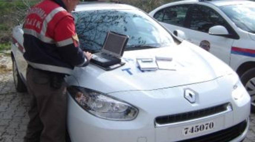 Saruhanlı Jandarması&rsquo;ndan Trafik Uygulaması