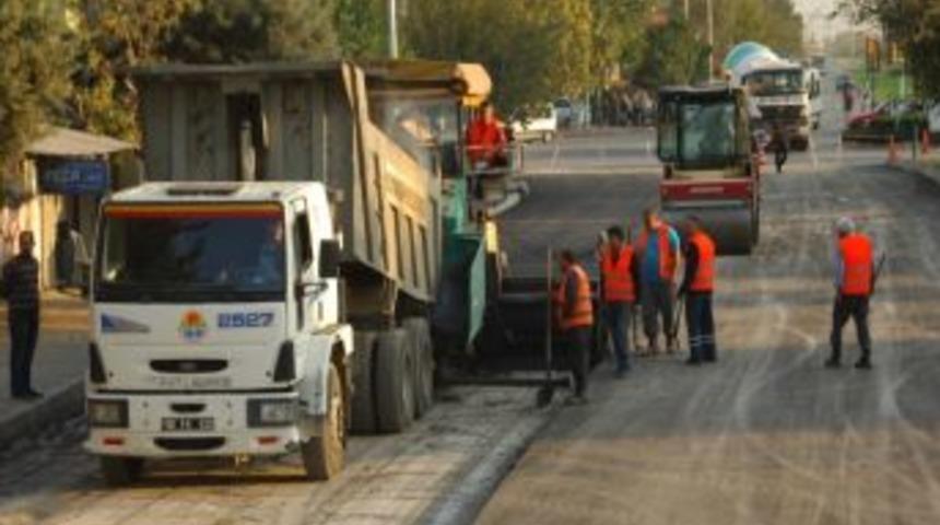 Aldırmaz&rsquo;a Asfalt Teşekk&uuml;r&uuml;