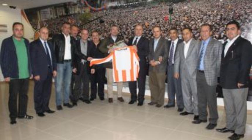 Adanaspor'dan Yağcı'ya ziyaret