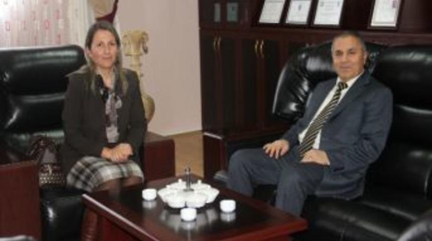 Baro Başkanı Tuzcu, Kırşehir Pmyo M&uuml;d&uuml;r&uuml; Kılı&ccedil;aslan&rsquo;ı Ziyaret Etti