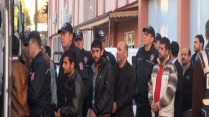 Ka&ccedil;ak Sigara Operasyonunda 10 Kişi Tutuklandı