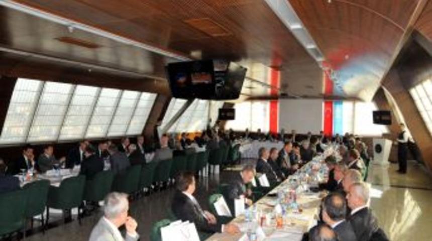 Genel M&uuml;d&uuml;r&uuml; Mehmet Baykan, Federasyon Başkanlarıyla Biraraya Geldi