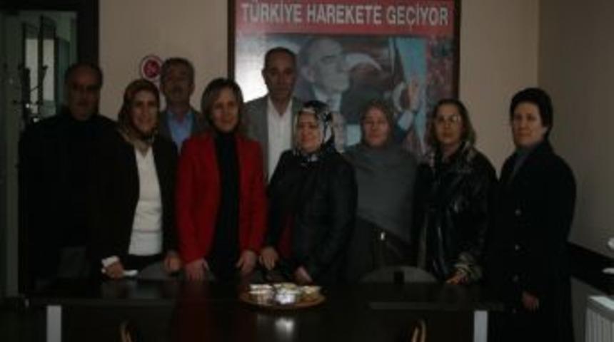 Asenalar Geleneği Bozmadı