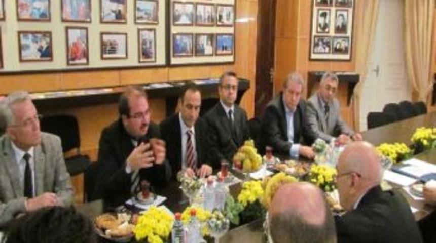 F&uuml; Rekt&ouml;r&uuml; Prof. Dr. Demirdağ Ve Beraberindeki Heyet Azerbaycan Gence Aqrar &Uuml;niversitesi&rsquo;ni Ziyaret Etti