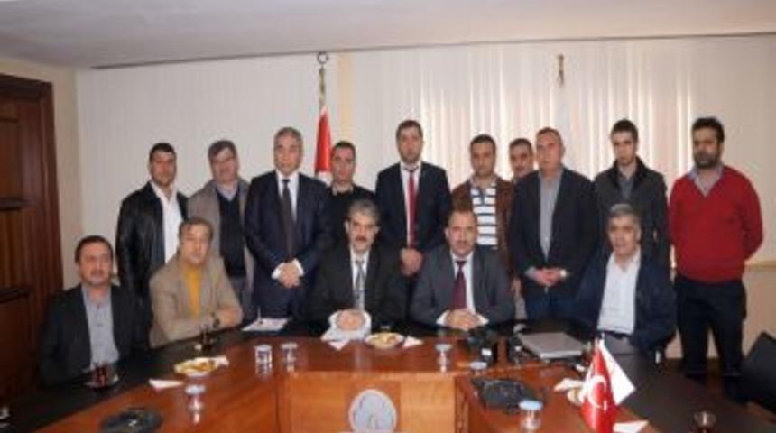 Forma Üreticileri: Kıyafet Serbestisi 5 Milyar Dolarlık Sektörü Yok Edecek