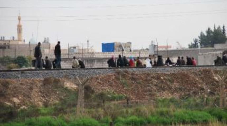 Rasulayn&rsquo;da Hava Saldırısı Paniği