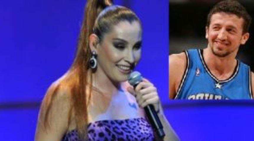 Sanat&ccedil;ı sporcu dayanışması