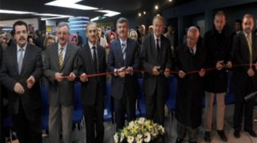 Konya Kitap G&uuml;nleri Zindankale Sanat Galerisi&rsquo;nde Başladı