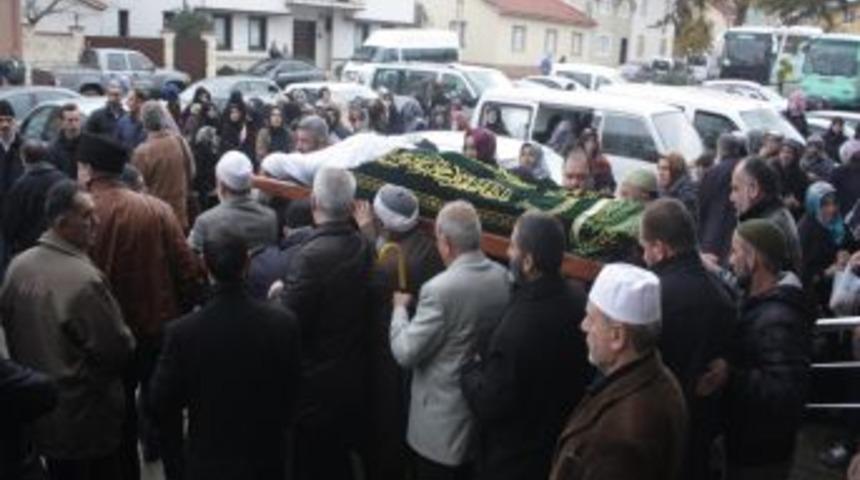 Sultan Baba&rsquo;nın Kızı Toprağa Verildi