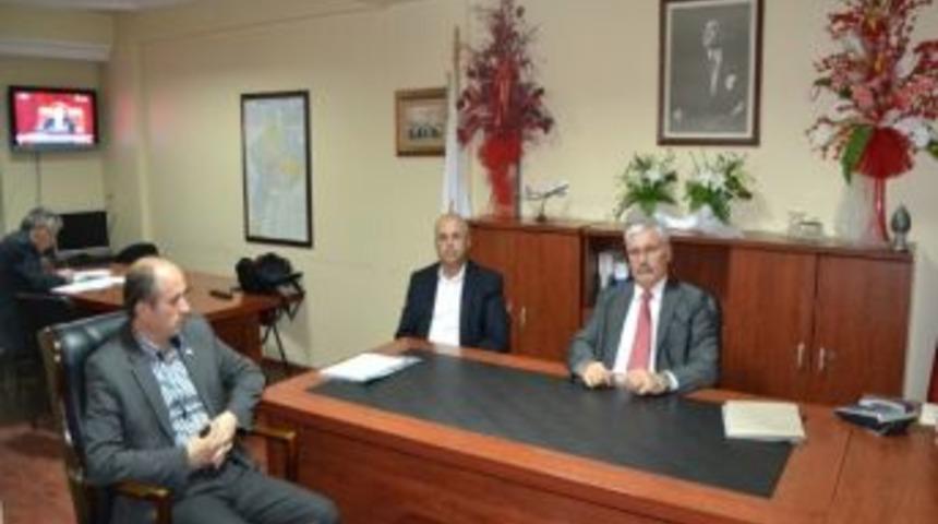 Sağlık-sen Sakarya Şubesi Başkan Ak&rsquo;ı Ziyaret Etti