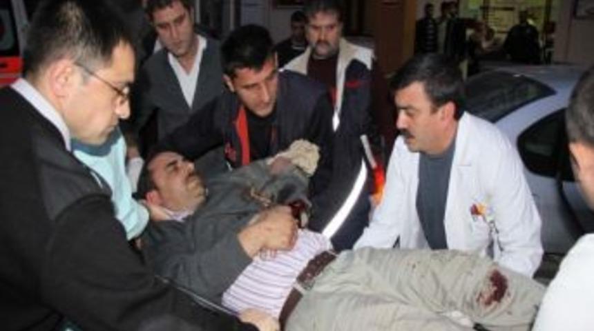 Palete Kaptırdığı Eli Koptu