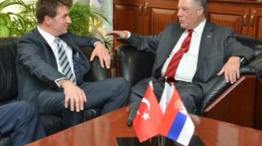 Sırbistan B&uuml;y&uuml;kel&ccedil;isi İzmir B&uuml;y&uuml;kşehir Belediyesi&rsquo;ni Ziyaret Etti