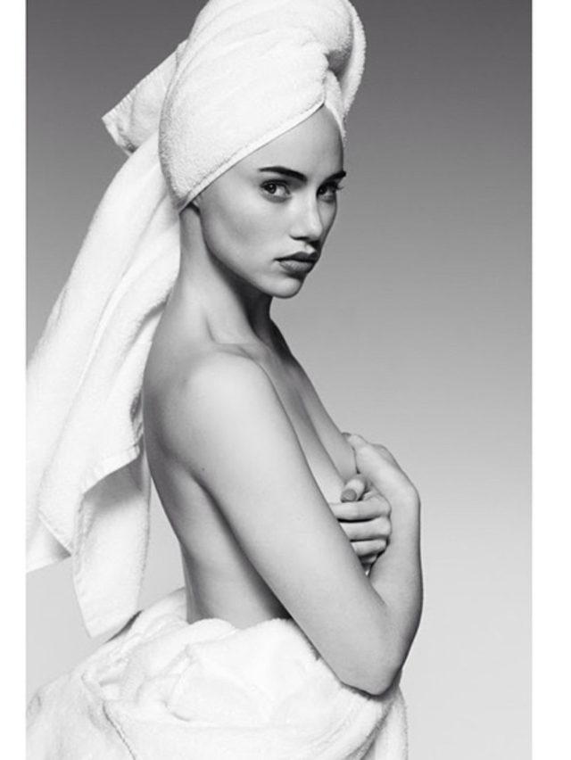 Lara Stone dan Towel a özel poz 15