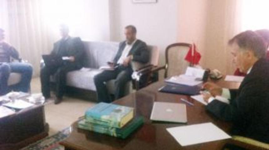 Mardinliler Suriyeliler İ&ccedil;in Platform Oluşturdu