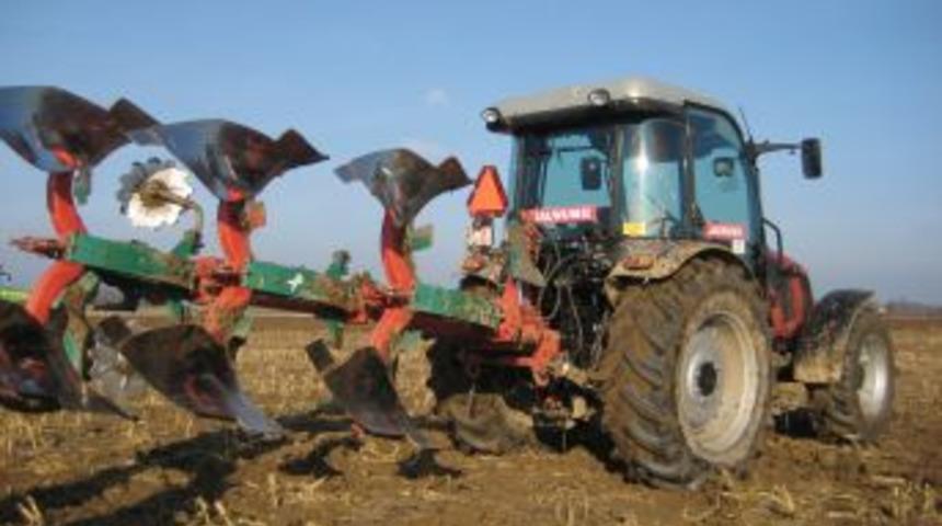 Hattat Tarım Makineleri, Pullukta D&uuml;nya Birincisi Oldu