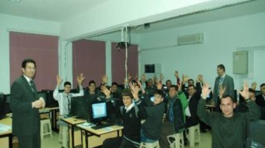 Manavgat Kaymakamlığı'ndan Engellilere Destek