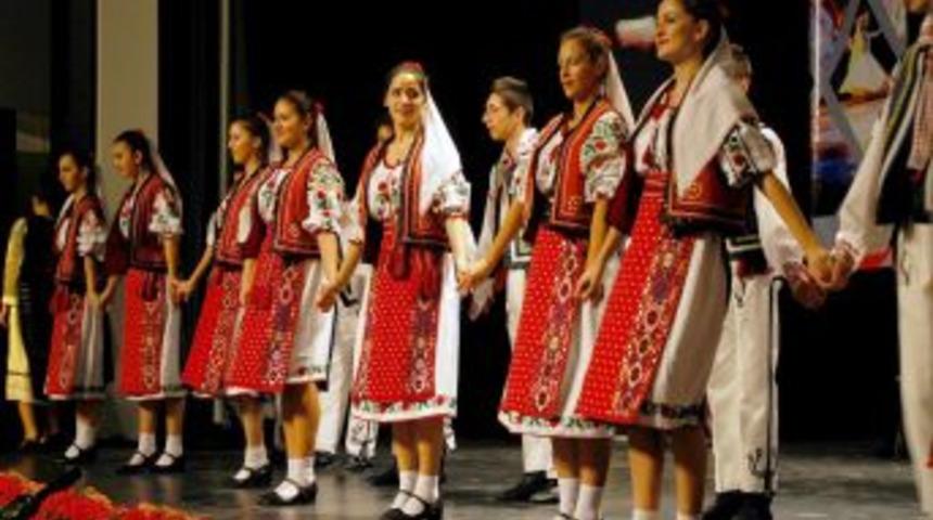 Romanya&rsquo;dan Eskişehir&rsquo;e Halk Oyunları K&ouml;pr&uuml;s&uuml;