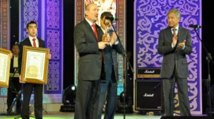 Eskişehir, 'K&uuml;lt&uuml;r Başkenti' Bayrağını Astana'dan Teslim Aldı