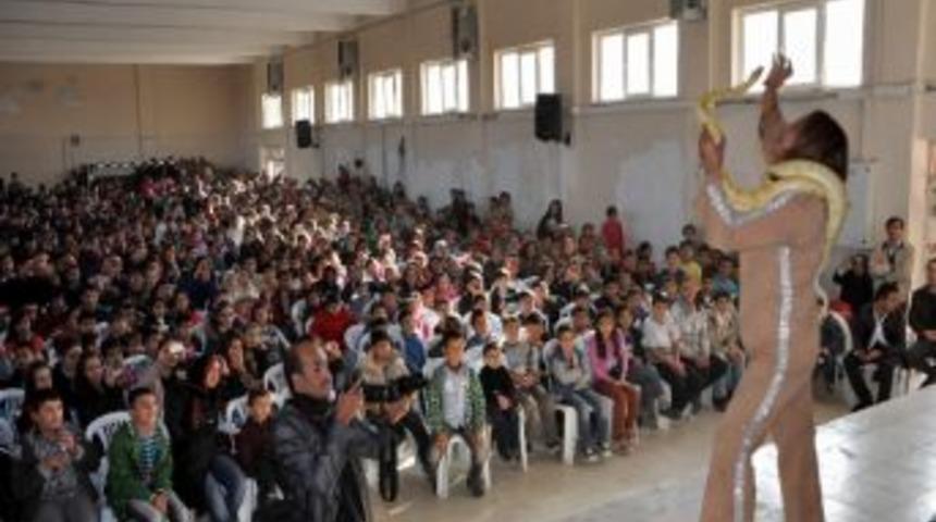 Sihirli Eller G&ouml;steri Ekibi Suşehri&rsquo;nde