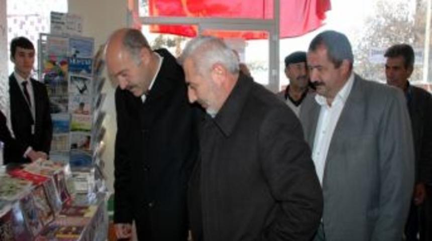 Bayburt'ta 'ihtiya&ccedil;lı &Ouml;ğrenciler Yararına' Kermes A&ccedil;ıldı