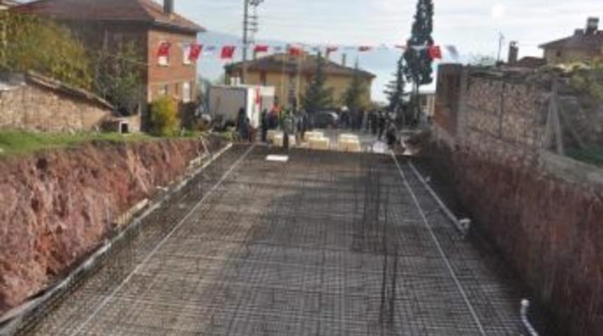 Dilovası M&uuml;ft&uuml;l&uuml;k Lojmanı Ve Sosyal Tesislerinin Temeli Atıldı