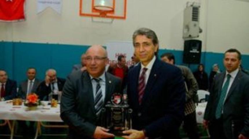 Başkan Demir&rsquo;den spora tam destek