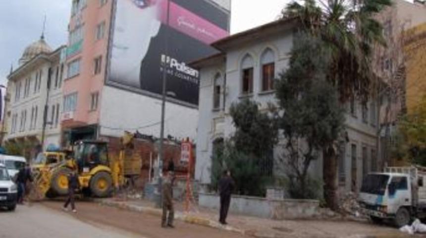 Eski Ptt Binası Restore Ediliyor