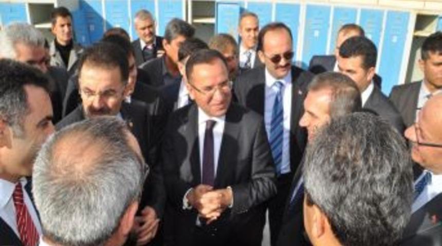 'Devlet Denetleme Kurumu'nun 'Sivas' Olaylarını Araştırması Faydalı'