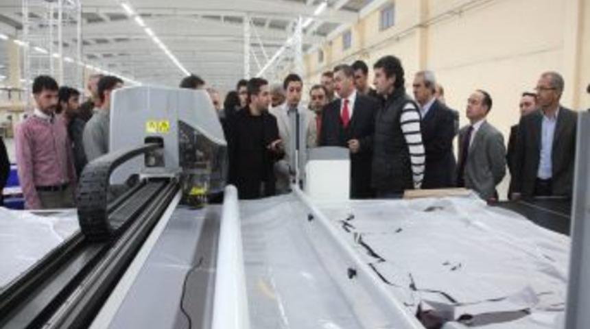 Kurs G&ouml;ren 80 Bayandan 40'ı Iş Sahibi Oldu