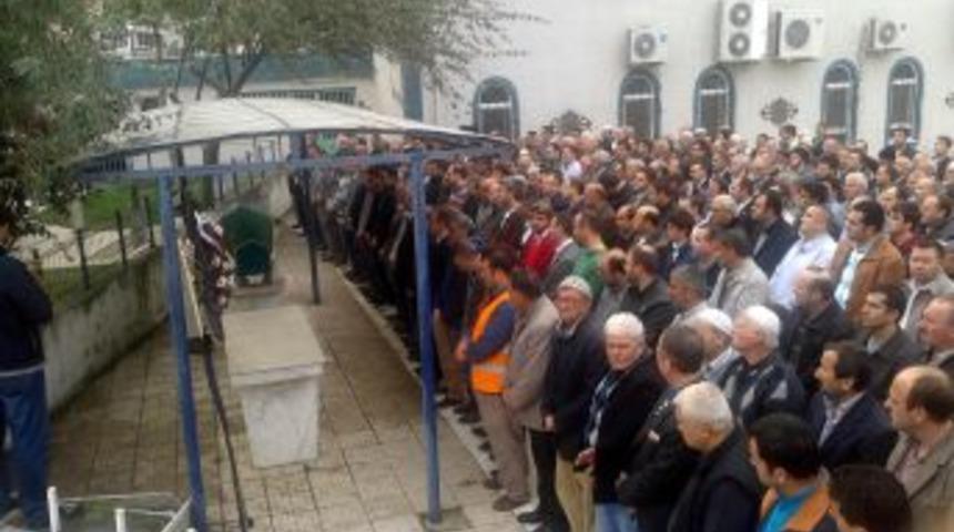 İhtiya&ccedil; Sahibinin Doktor Ağabeyi Fuat Suzan Hakk'a Y&uuml;r&uuml;d&uuml;