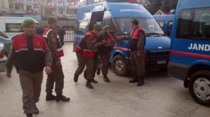 Jandarmanın Uyuşturucu Operasyonu Kameraya Yansıdı