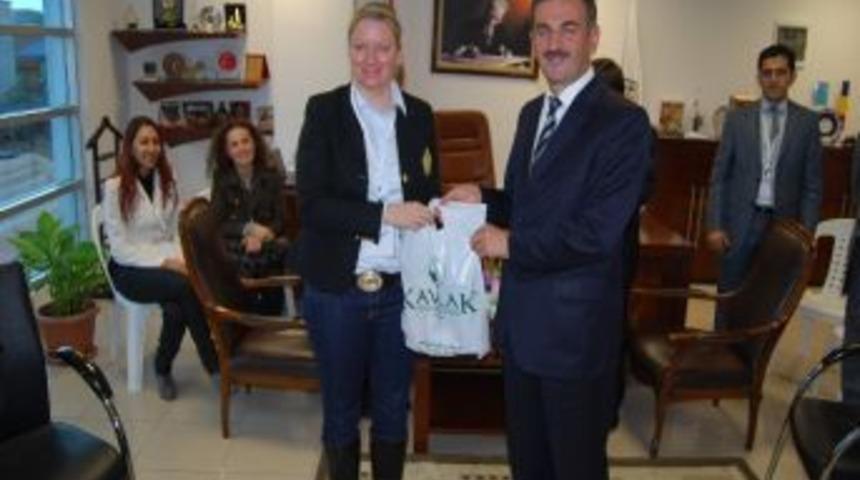 Alman &Ouml;ğrencilerden Gemlik Belediyesi&rsquo;ne Ziyaret