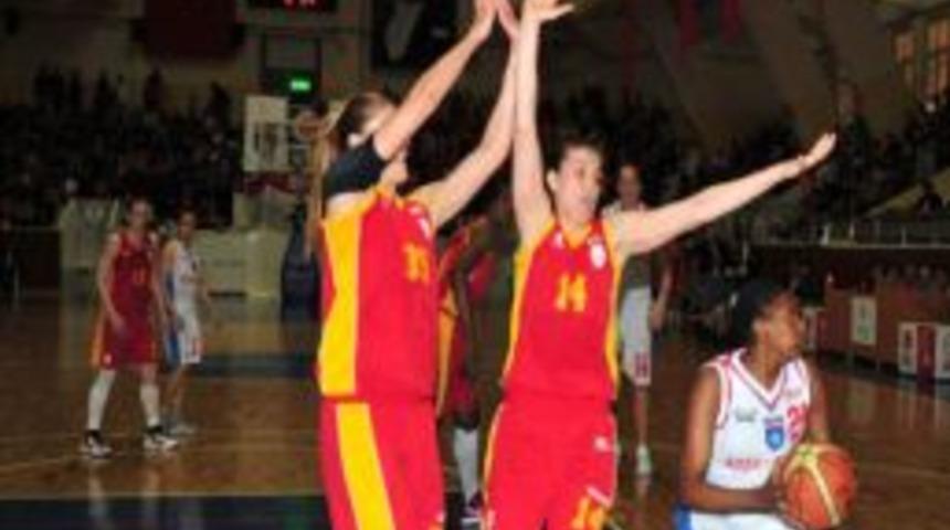 Adana Botaşspor: 54 - Galatasaray: 67