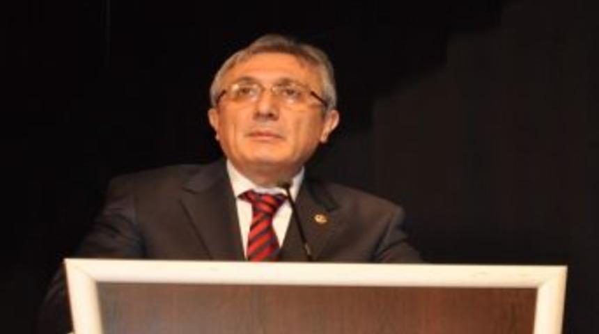 Mhp'li Ayhan'dan B&uuml;y&uuml;kşehir Yasası'na Tepki