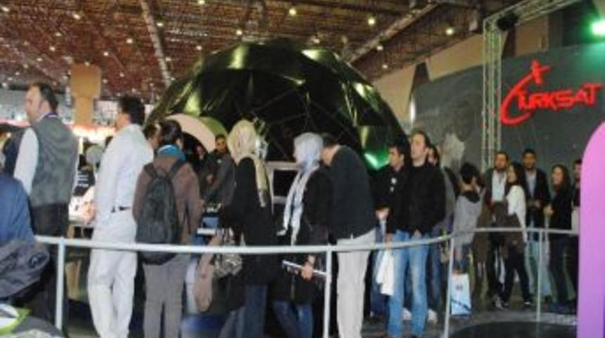 Bilişim Fuarı’nda Türksat’a Yoğun İlgi