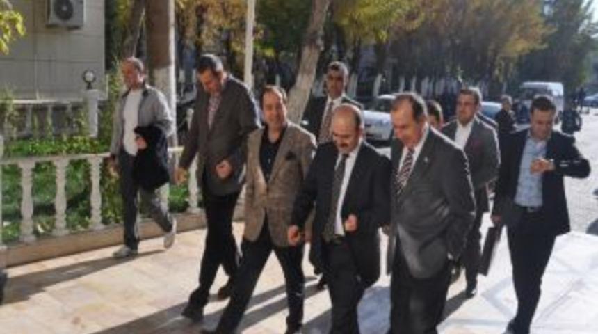 Mikro Sigortadan Yararlanırken Vefat Eden Emine Turhan'ın Çocuklarına, Yardım Çekleri Verildi