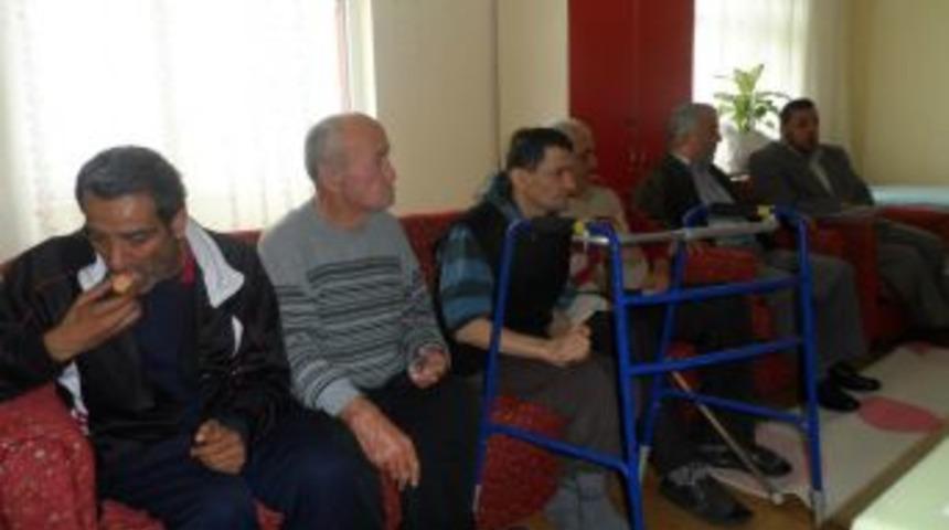 M&uuml;ft&uuml;l&uuml;kten engellilere manevi destek