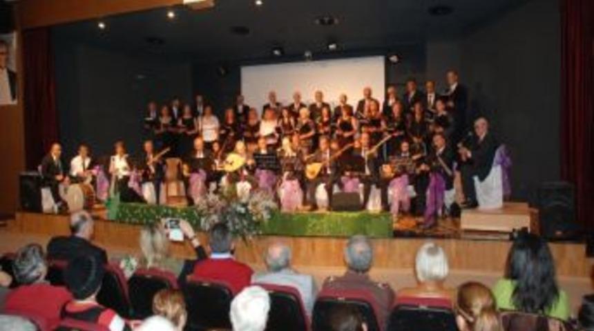 Diksad&rsquo;tan T&uuml;rk Halk M&uuml;ziği Konseri