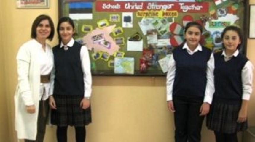 Cumhuriyet Ortaokulu Avrupa Yolunda