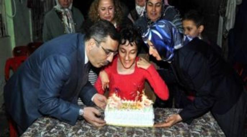 &Ccedil;elikcan: "gelişmiş Toplumlar Engellisine Sahip &Ccedil;ıkar"