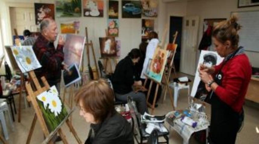 Geleceğin Ressamları Omek&rsquo;te Yetişiyor