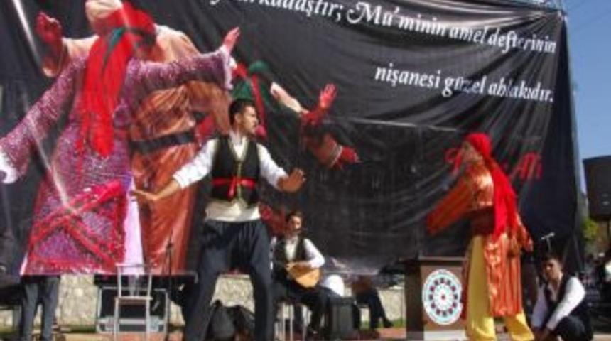 Zihni Aldırmaz Aşure Etkinliğinde