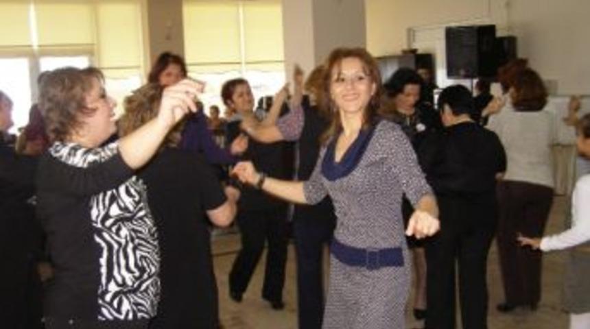 Kadınlar Sevgiyi Paylaşma &Ccedil;ayı&rsquo;nda Buluştu