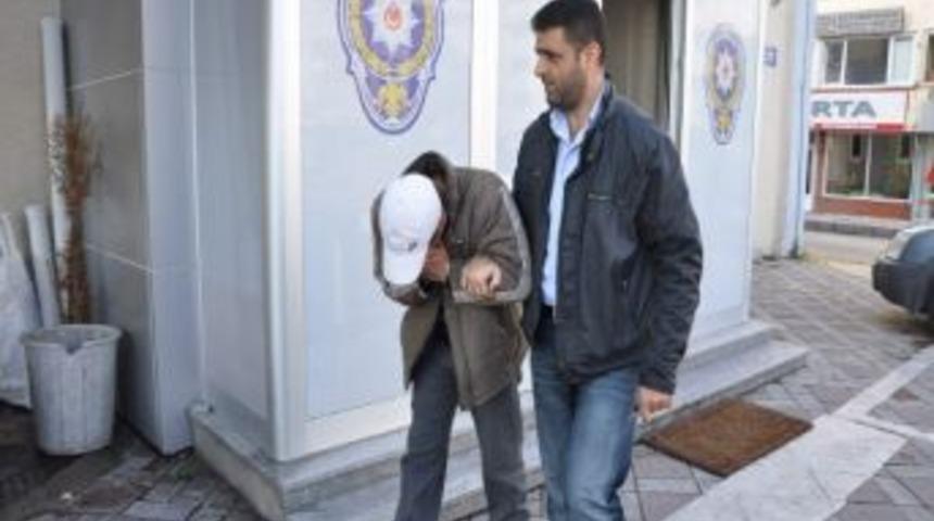 Evden Hırsızlığa D&ouml;rt Yıl Sekiz Ay Hapis